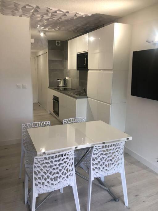 Studio 25M2 Hyeres Plages Exterior foto